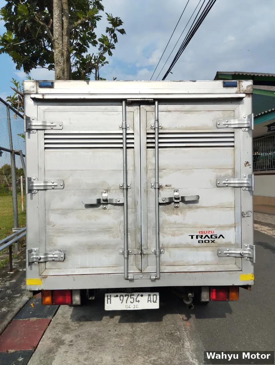 Isuzu Traga Box 2020 - foto 5