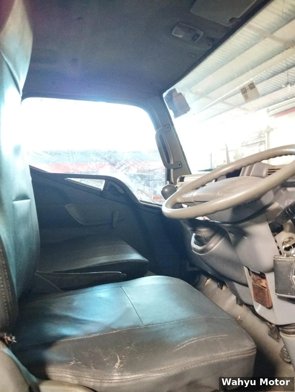 Mitsubishi Canter FE 71 L 2014 - foto 2