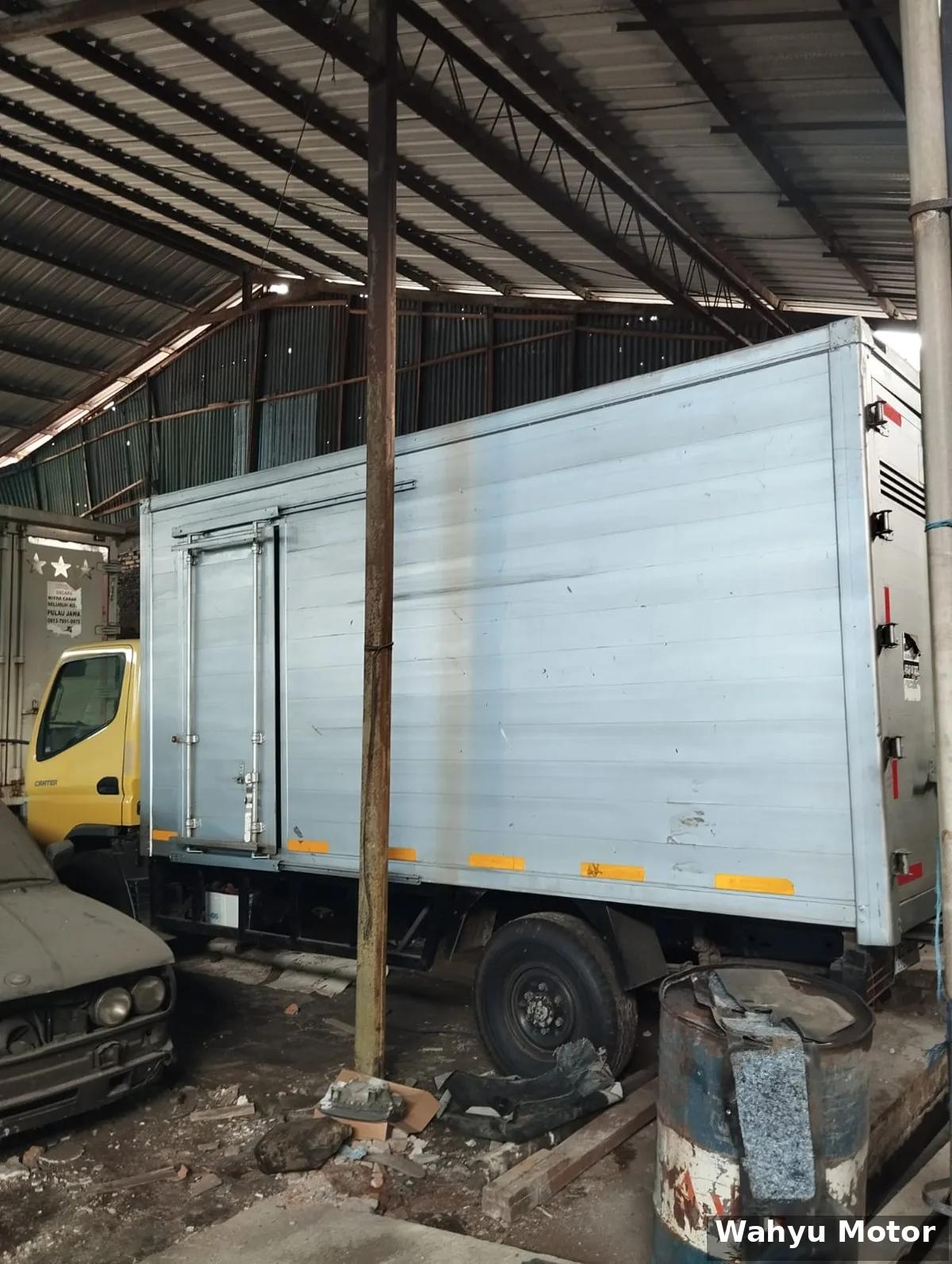 Mitsubishi Canter FE 71 L 2014 - foto 4