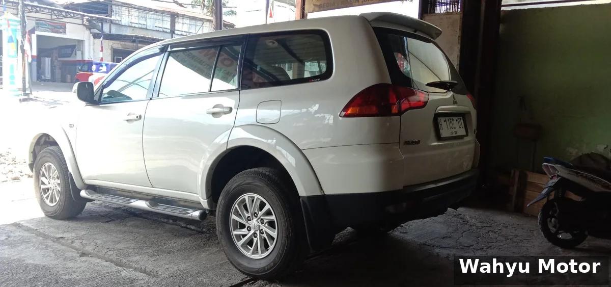 Pajero Sport GLX 4x4 2012 - foto 2